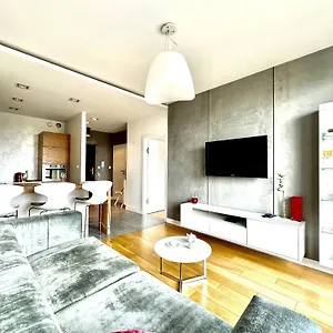podwale-2-apartment-self-check-in-20h-parking-lift.hotelswroclaw.com/
